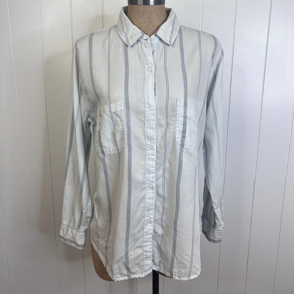 Rails Carter ButtonDown 2 Pocket Blouse in Chambray Blue with Blue Strips SZ XL - Picture 1 of 7